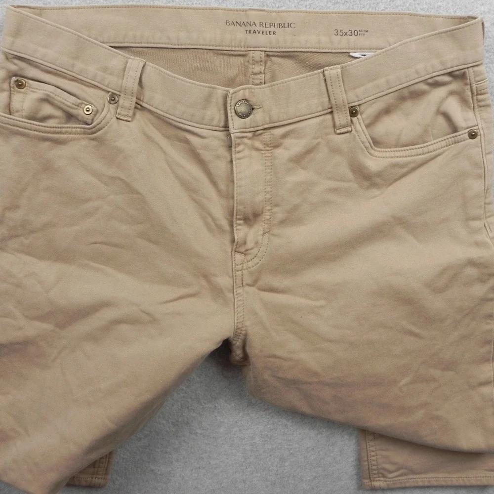 Banana Republic Traveler Pants Mens 35x30 Slim Fit Khaki Tan Chino Trousers